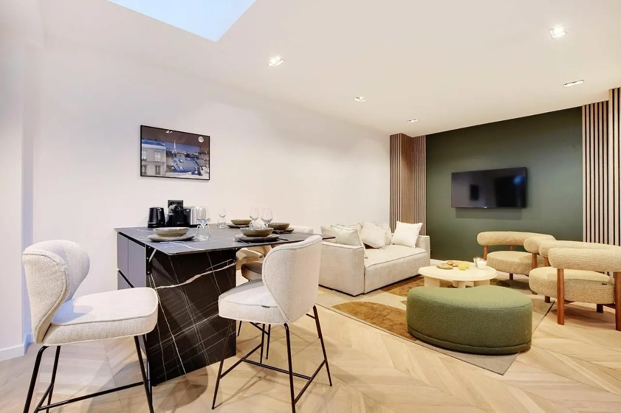 Elegant Apartment - 2Br-6P - Le Marais Paris